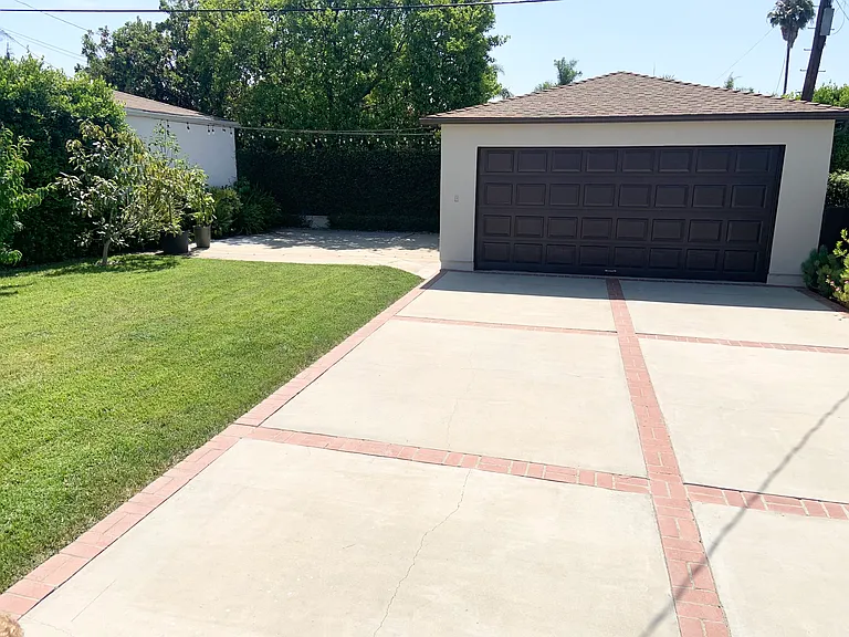3507 S Cloverdale Ave — Photo 12