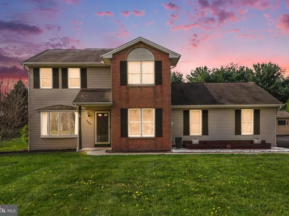 204 Burnt House Rd, Carlisle, PA 17015