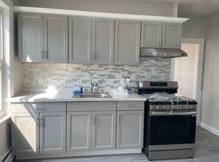 59 Robin St FLOOR 2, Providence, RI 02908