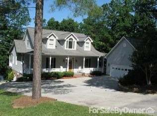 531 Crystal Bay Dr, Denton, NC 27239