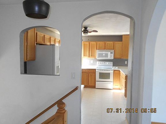 5th image of 1284 Bellflower Ln NE