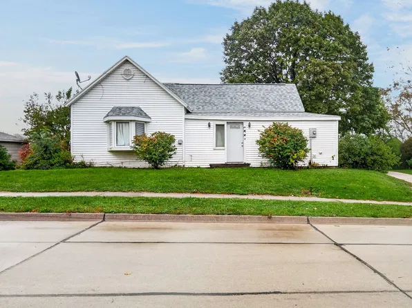 903 S Fillmore St, Osceola, IA 50213