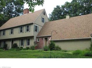 37 Orcutt Dr, Guilford, CT 06437