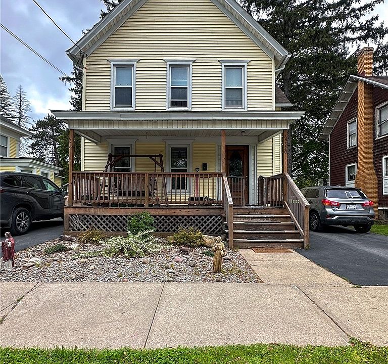 1st image of 320 E Main St