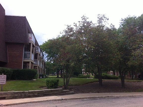 3rd image of 6 Villa Verde Dr APT 113