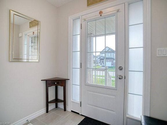 3rd image of 80 Miranda Path