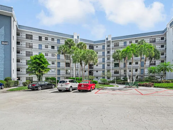 4640 Lucerne Lakes Boulevard #206, Lake Worth, FL 33467