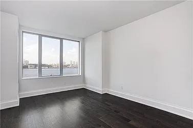 Rented by (Legacy) Elegran