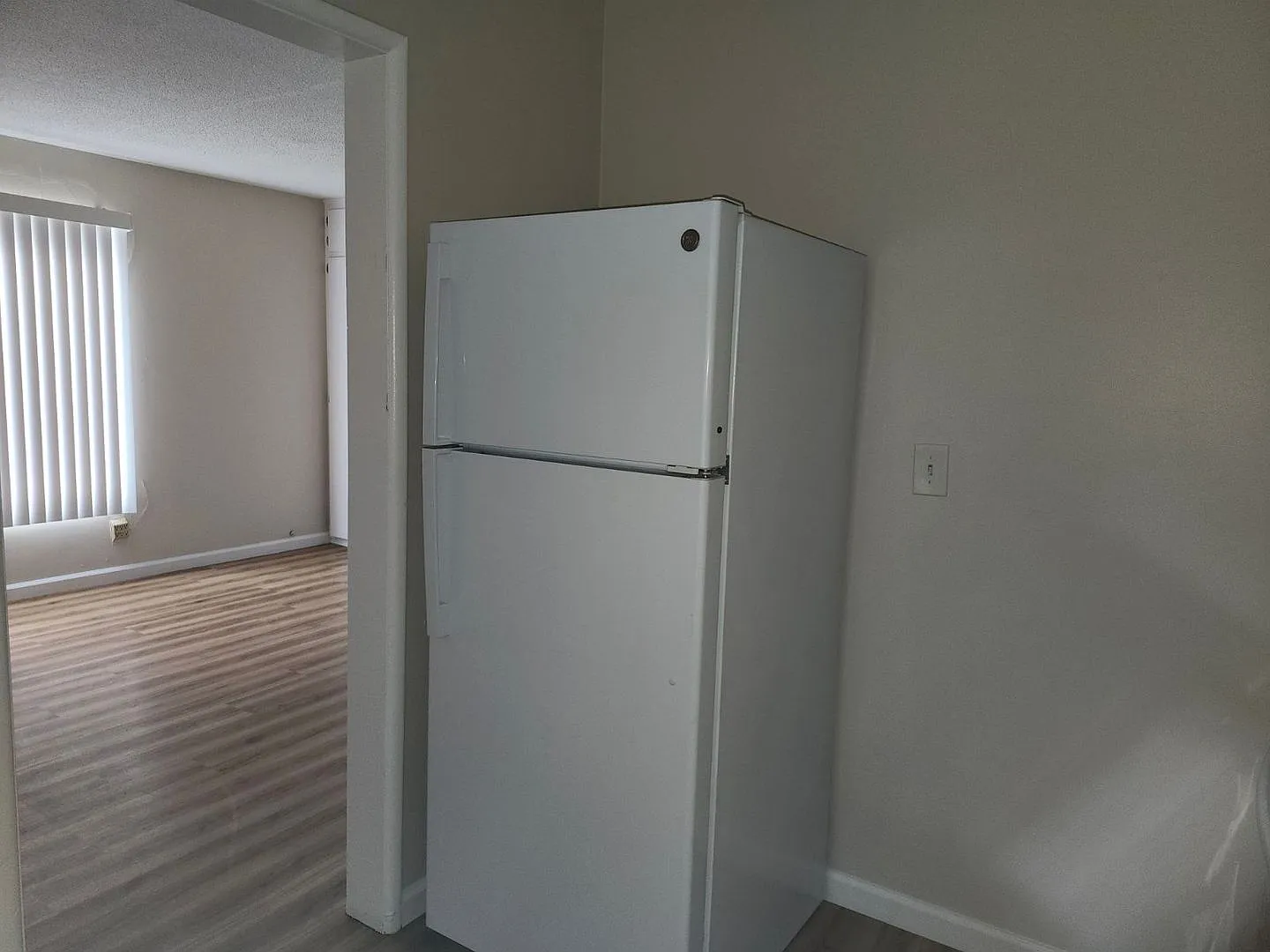 M-5729/5731 California Ave 7 Units — Photo 3