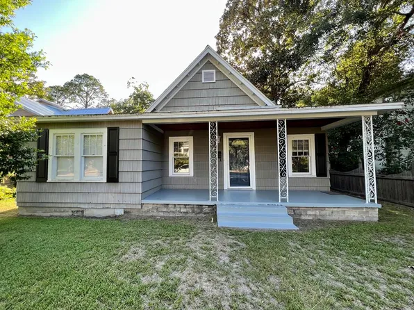 805 S Main St, Fitzgerald, GA 31750