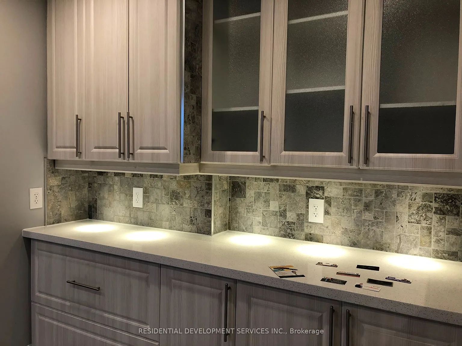 3 bed, $2,350 — Photo 3
