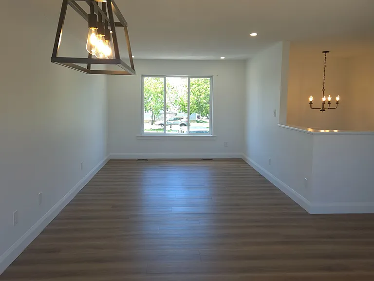 44 Cannifton Rd N — Photo 8