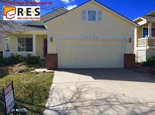 9723 Queenscliffe Dr, Highlands Ranch, CO 80130