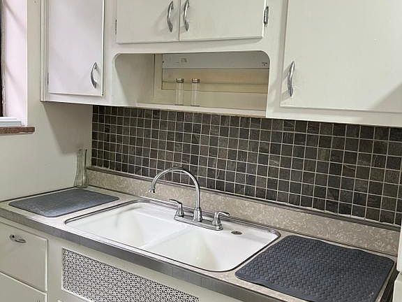 3rd image of 1555 Neil Ave APT 2B