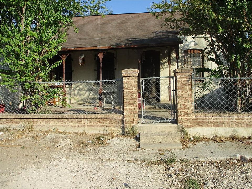 1st image of 207 S Avasolo St