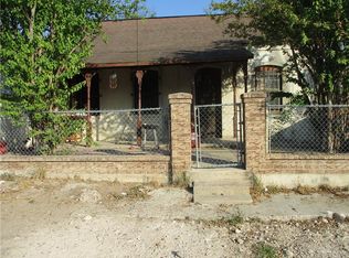 207 S Avasolo St, Rio Grande City, TX 78582