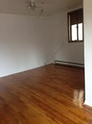 Rented by Elinor Taasa, LREB | media 50