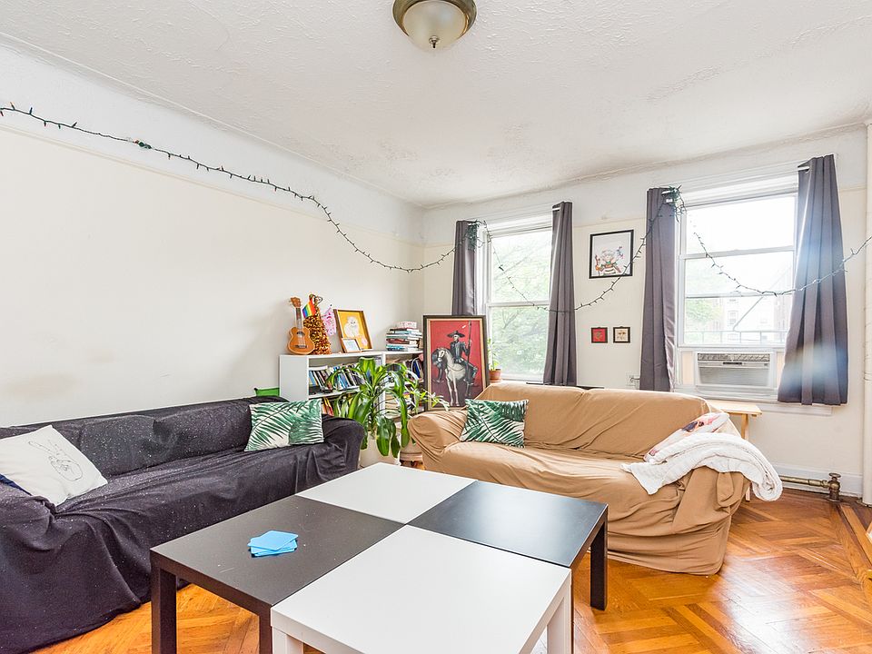 1st image of 31-72 35th St #3B1