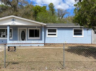 705 W Mansfield St, Deland, FL 32720