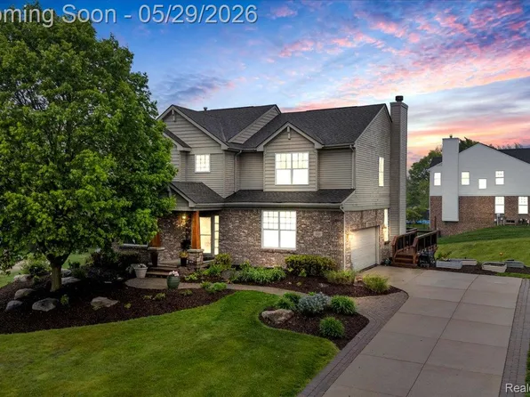 1219 Chelsea Blvd, Oxford, MI 48371