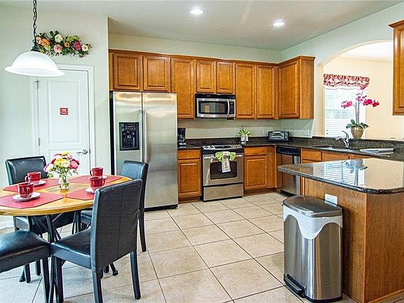 5th image of 2714 Manesty Ln
