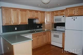 2nd image of 51 Sandalwood Ln #21B