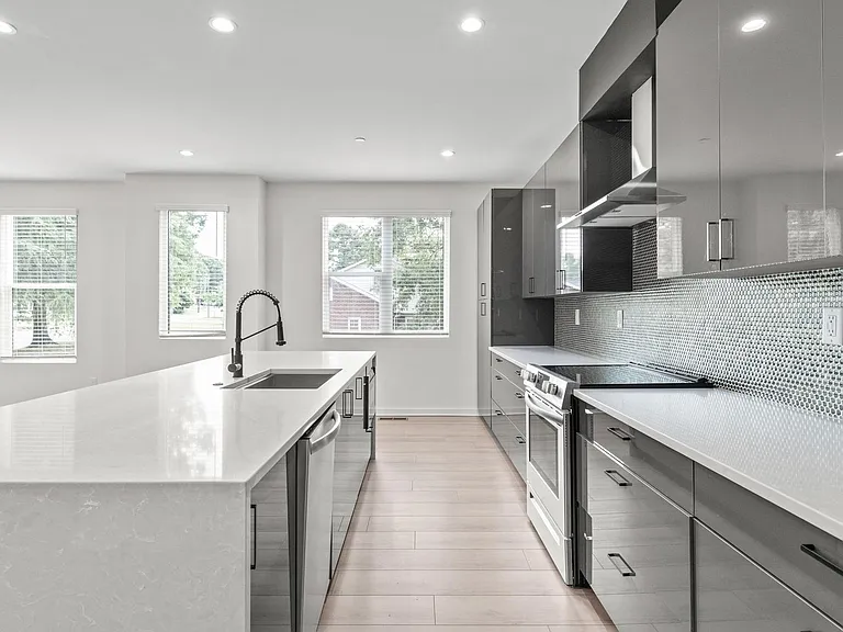 1408 Anderson St #C — Photo 20