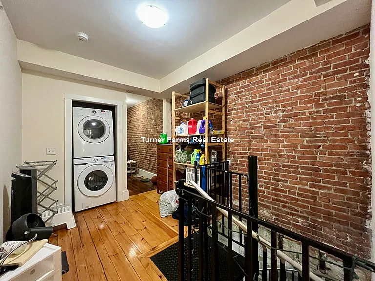 231 Norfolk St #1A — Photo 12