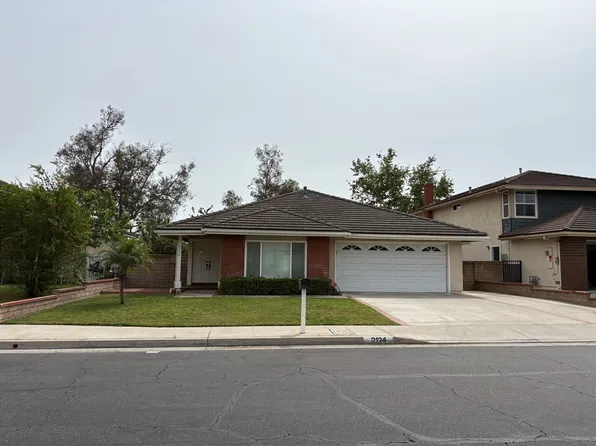 2124 Winterwood Dr, Fullerton, CA 92833