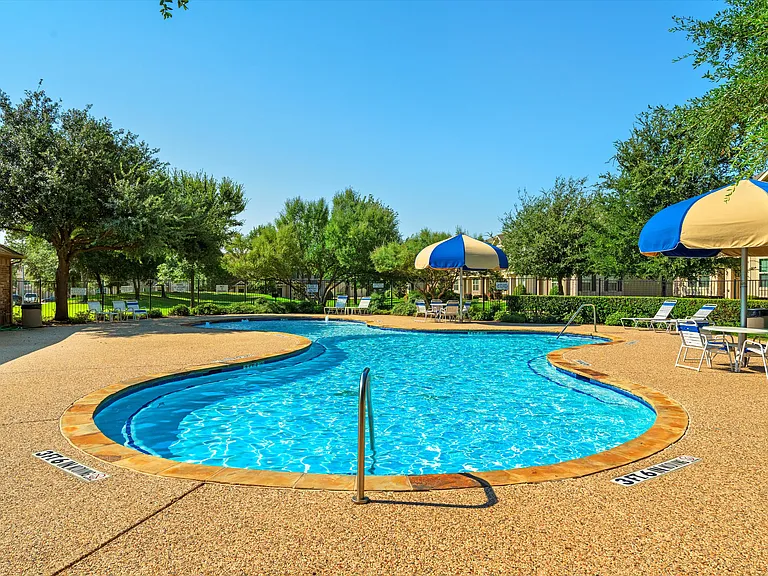 6900 Carrington Ln — Photo 20