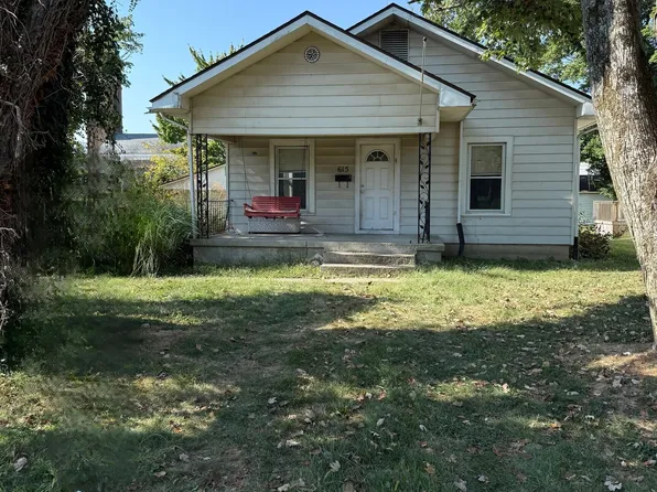 615 N Madison Ave, North Vernon, IN 47265