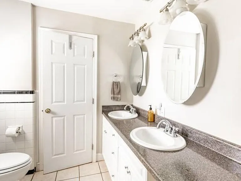 4880 Fort Ave — Photo 21