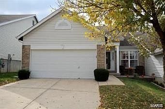1st image of 3270 Country Hollow Dr
