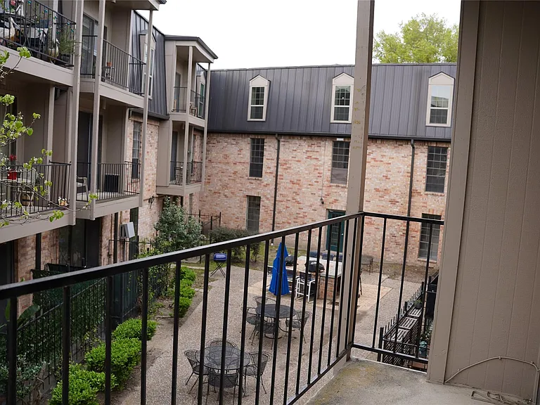 2475 Underwood St #291 — Photo 2