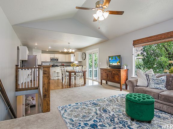 3rd image of 4055 W Eucalyptus Ct N