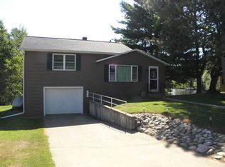 W7094 Long Lake Rd, Phillips, WI 54555