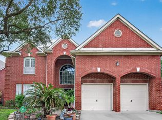 11811 Sunset Lake Ct, Houston, TX 77065