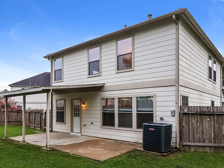 6403 Misty Brook Bend Ct — Photo 17