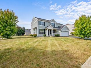 9743 Rainsford Dr, Huntley, IL 60142