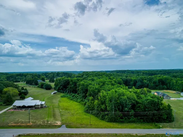 Vaughn Bridge Rd, Hartselle, AL 35640