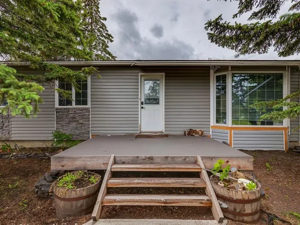 1288 E Lake Sylvan Dr SE, Calgary, AB T2J 3C8