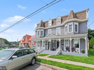 110 N York St, Etters, PA 17319