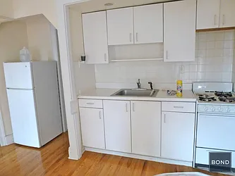 Rented by Bond New York