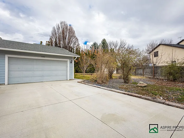 3286 W Sugar Creek Dr — Photo 40