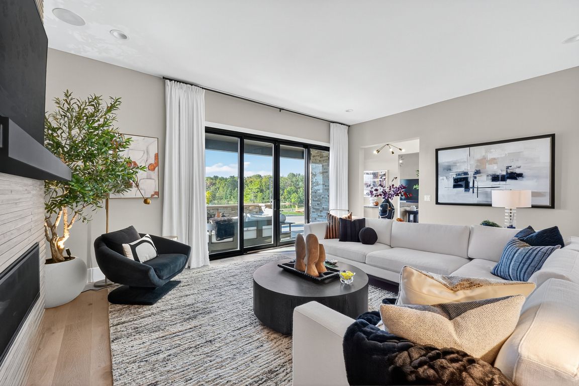 next background image