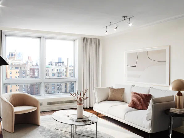 1080 Madison Avenue image 1 of 11