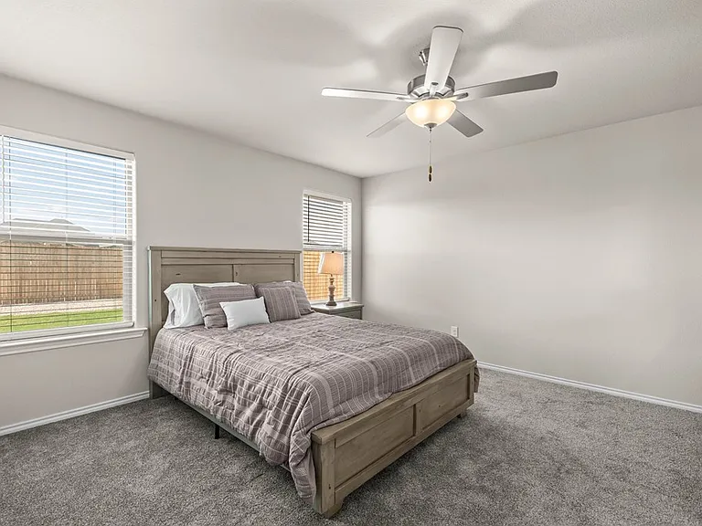 8435 E County Road 110 — Photo 3