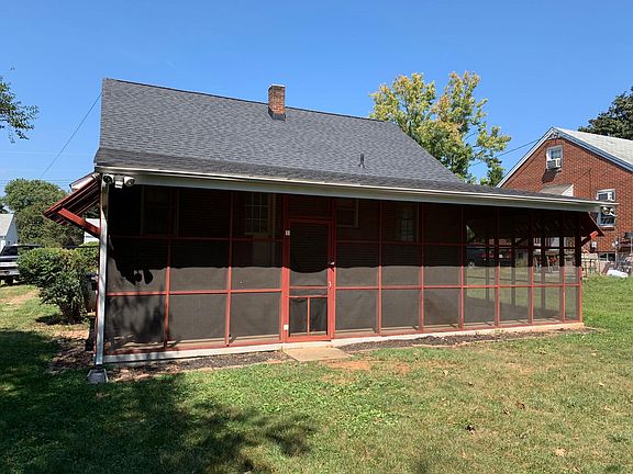 2nd image of 2417 Ravenwood Ave NW
