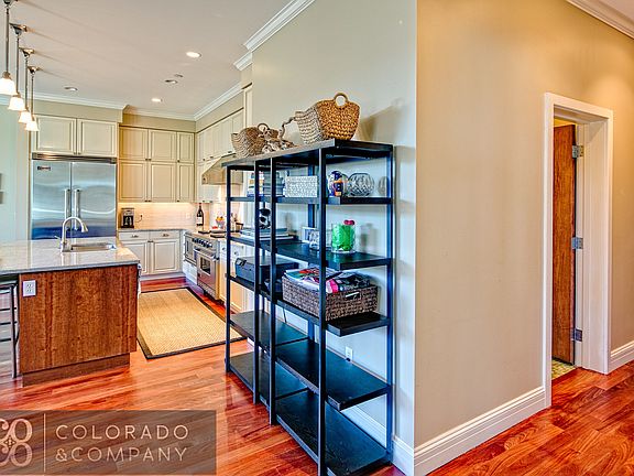 4th image of 100 N Detroit St #304