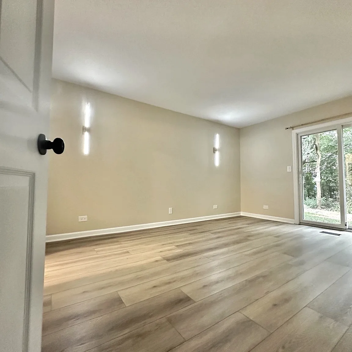2 bed, 1200 sqft, $2,780 — Photo 4